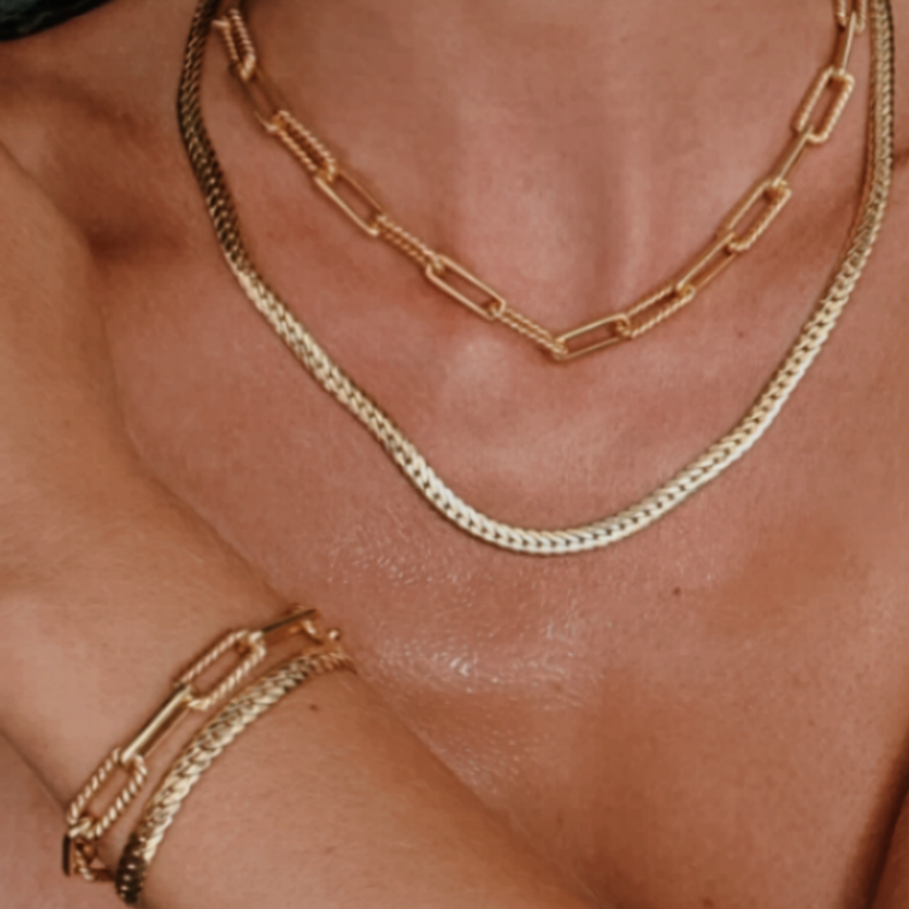 Gold herringbone Bracelet // Gold