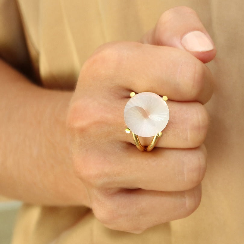 yin yang ring gold with rose quartz