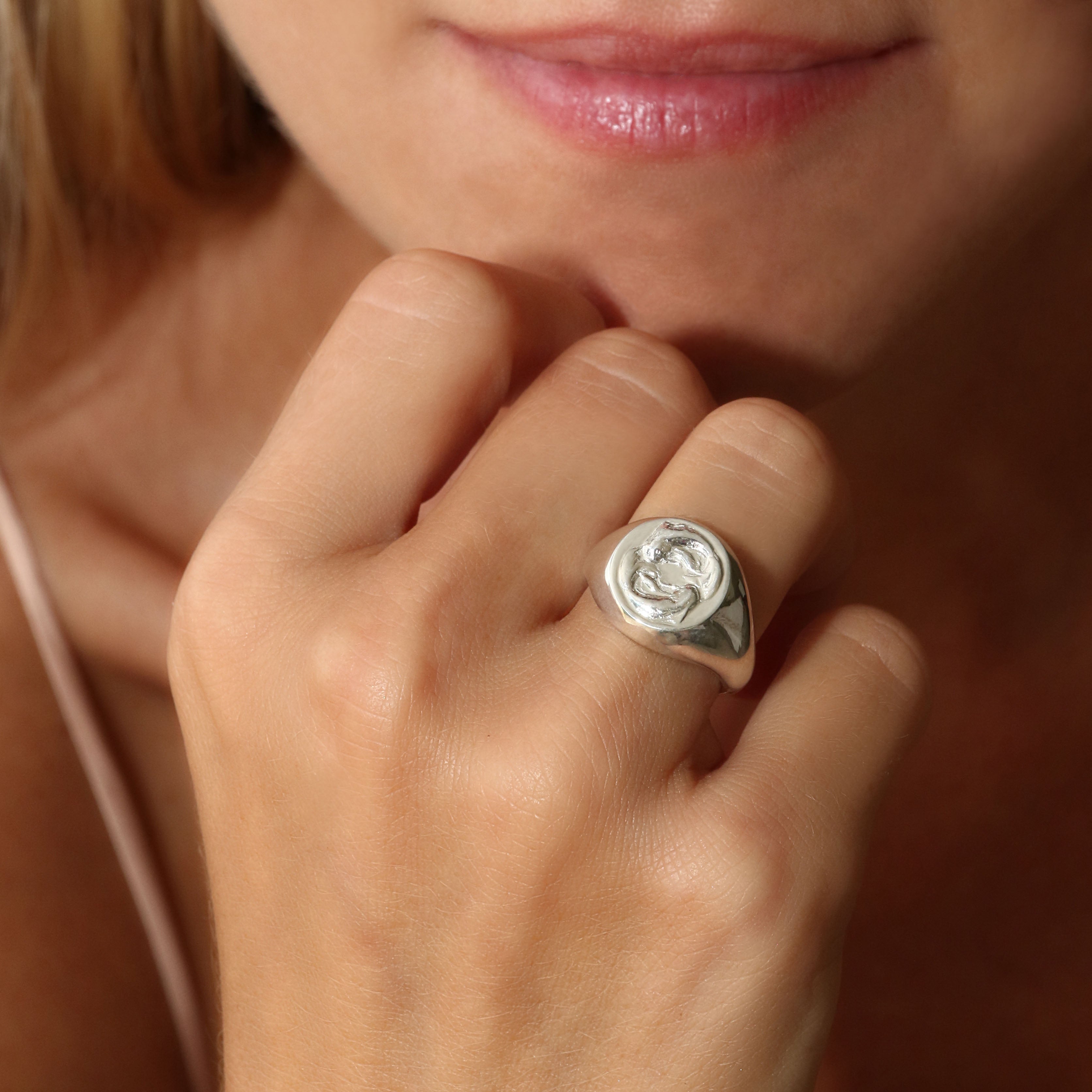 Pisces signet ring // Silver