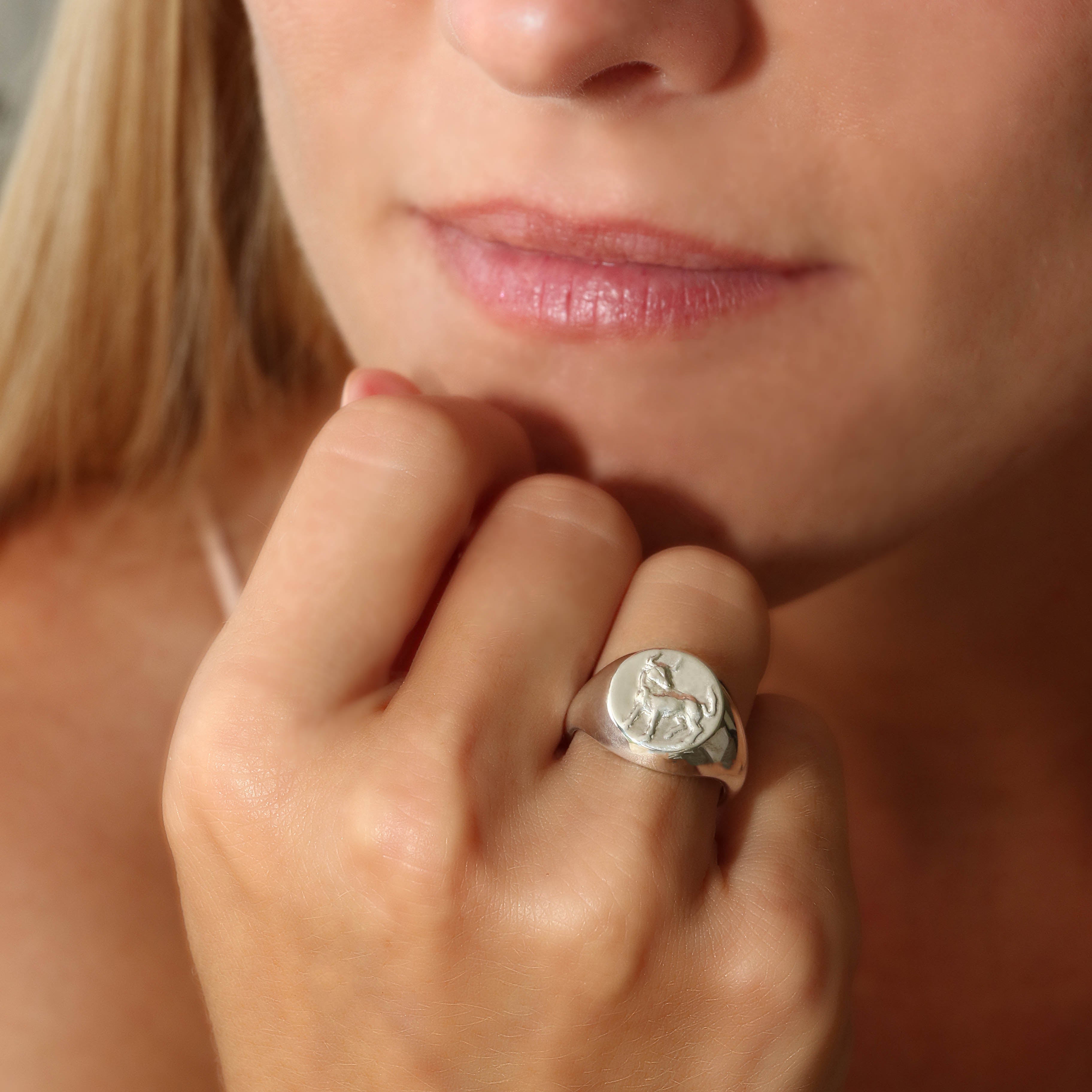 Taurus signet ring // Silver