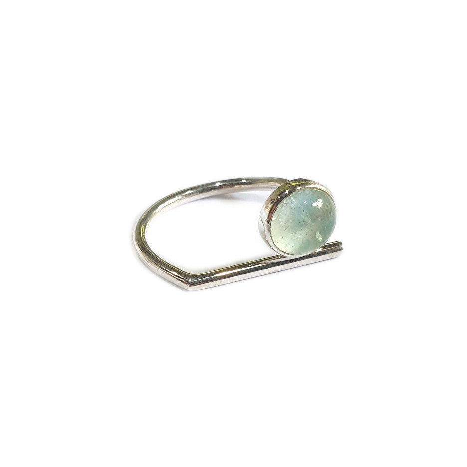 Aquamarine ring // Silver