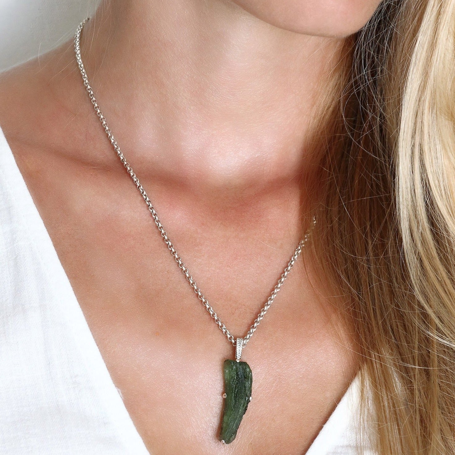 Long Teardrop Moldavite pendant with Prong setting 9 gr